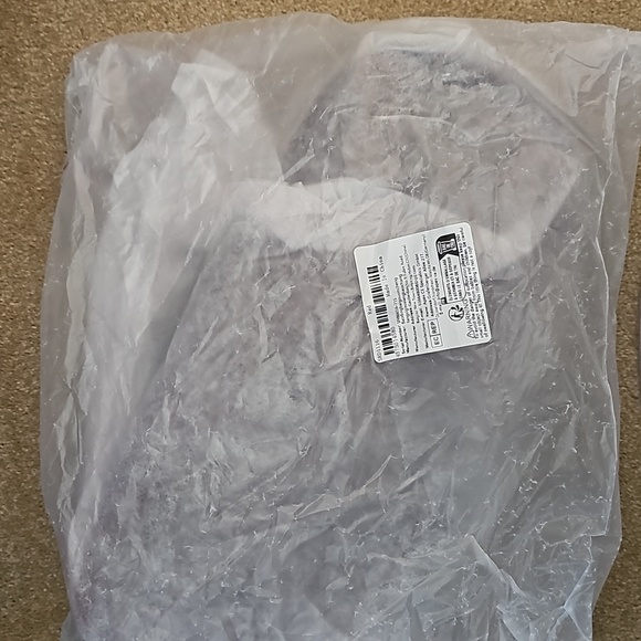 Red Velvety Tote with Fringe Large - Picture 5 of 5